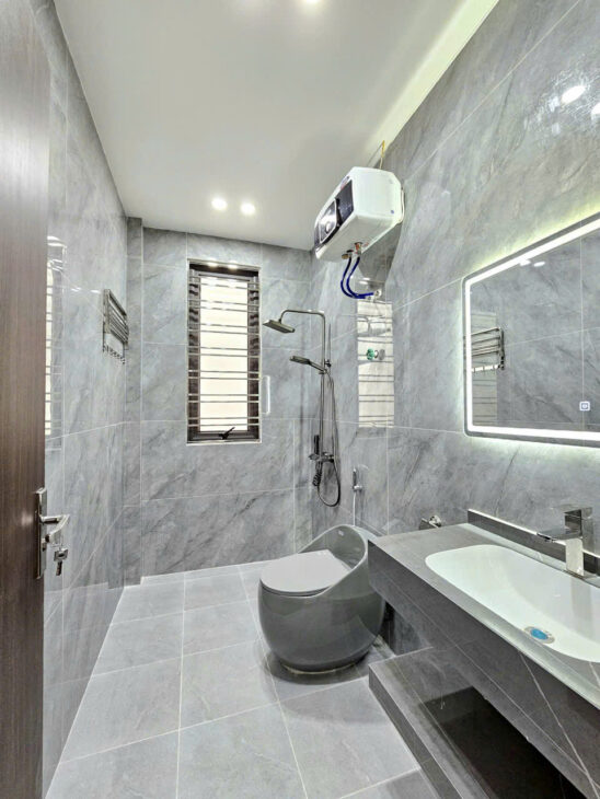 Nguyễnhoàngbđshải Phòng❤️ Chủ nhà vừa hoàn thiện 7 căn nhà đã có 2 em theo chồng. Còn 5 căn bán rẻ