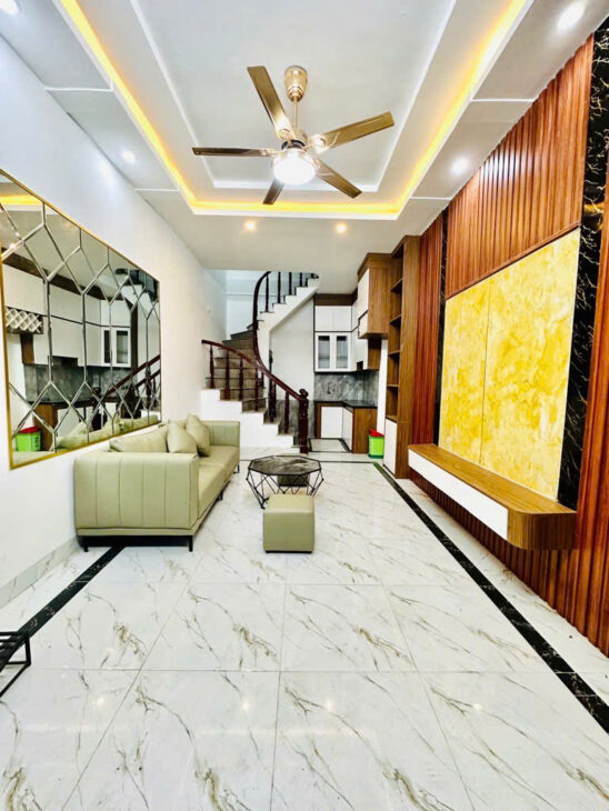 Bán nhà 32m², 4 tầng, full nội thất, Thanh Lân – Lĩnh Nam – 4.85 tỷ sổ riêng