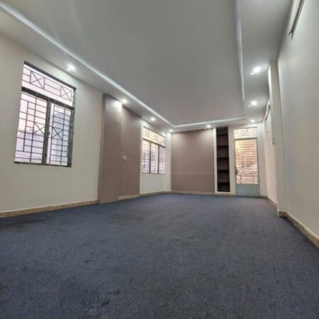 Nhà Mặt tiền Lế Quang Định gần BÀ CHIỂU ngang 6m dài 30 3 tầng giá thương lượng