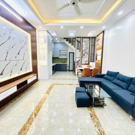 Bán Nhà Minh Khai 45M 5 Tầng Tặng full Nội Thất Ngõ Nông Gần Phố Giá 8.15 Tỷ Bán Nhà Minh Khai 45M 5 Tầng Tặng full Nội Thất Ngõ Nông Gần Phố Giá 8.15 Tỷ