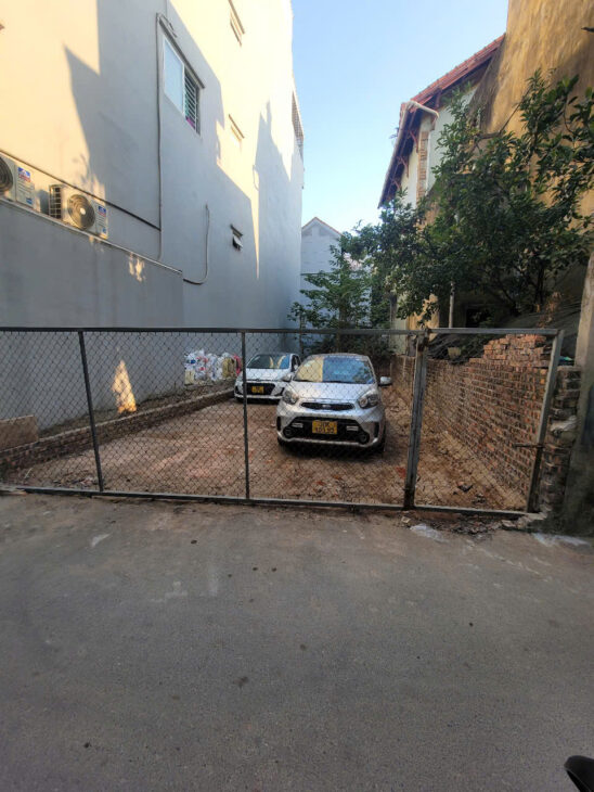 Bán đất Ái Mộ- Oto -105m2 – mặt tiền 5.5m nhỉnh 10 tỷ( Thương lượng)