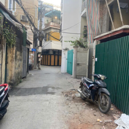 Bán đất Ái Mộ- Oto -105m2 – mặt tiền 5.5m nhỉnh 10 tỷ( Thương lượng)