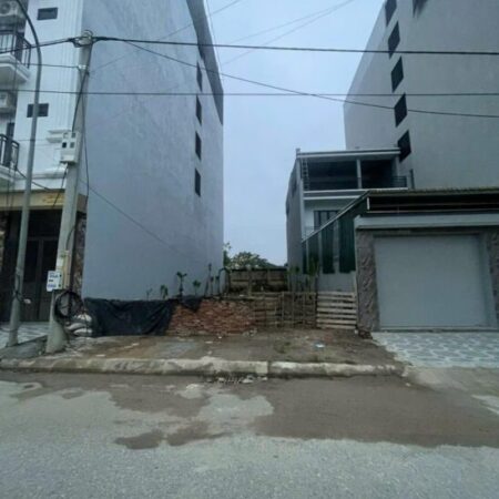 Cần bán đất đẹp Phú Mãn ngõ thông ôtô KD mặt tiền rộng giá rẻ 105m 3.25tỷ