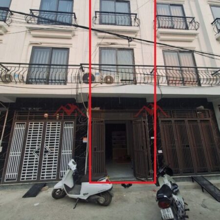 SIÊU PHẨM GIÁ 2,450 TỶ NHÀ TẠI PHỤNG CHÂU-CHƯƠNG MỸ D/T:37,6M