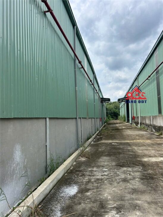 XT447 nhà xưởng sản xuất tiếp nhận đa dạng ngành nghề. có hệ thống PC vách tường