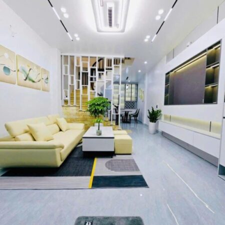 Siêu phẩm nhà đẹp đón tết – Ngõ Thông – full nội thất mới hiện đại.