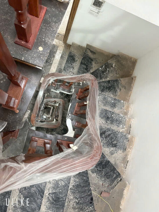 NHÀ MỚI NGỌC THỤY- LNG BIÊN FULL NỘI THẤT,30M2,5 TẦNG, MT 4.2M,NHỈNH 5 TỶ.