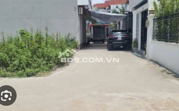 Bán mảnh đất Yên Mỹ 2 mặt DT105m, ô tô tránh view hồ thoáng giá chỉ 8.x tỷ Bán mảnh đất Yên Mỹ 2 mặt DT105m, ô tô tránh view hồ thoáng giá chỉ 8.x tỷ