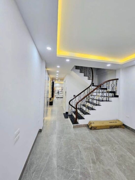 Siêu hot nhà xây mới keeng, phân lô ô tô tránh 55m2, 7 tầng thang máy đại hạ giá đón Tết