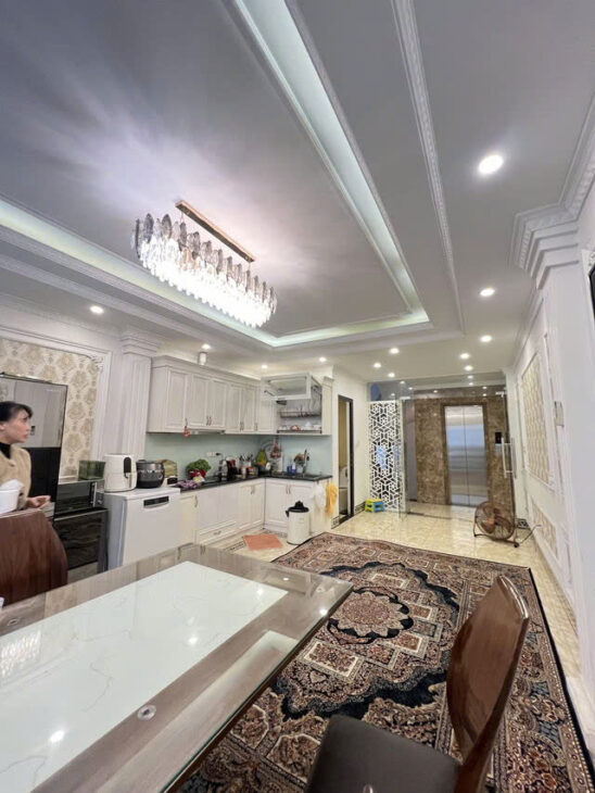 Bán nhà riêng tại Thái Hà, 23,5 tỷ, 52m2, 6 tầng, 4PN, 5WC, pháp lý đầy đủ