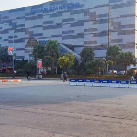 BÁN NHÀ HÀ CẦU. HÀNG XÓM MELINH PALAZA HÀ ĐÔNG. NHÀ PHÂN LÔ NGÕ Ô TÔ THÔNG. NHÀ MỚI NGUYÊN TEM,