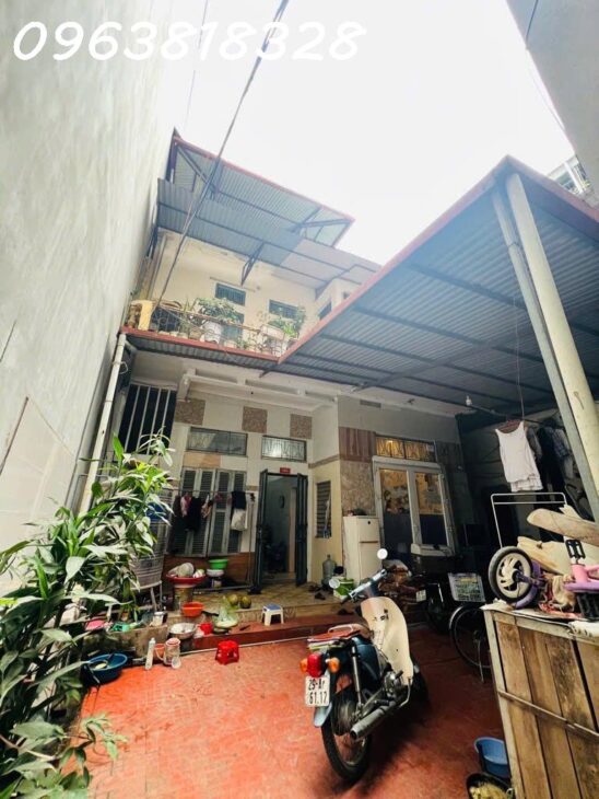 CẦU GIẤY – NGÕ THÔNG – 4 CHỖ QUA NHÀ – VỪA Ở VỪA CHO THUÊ SẴN DÒNG TIỀN, MẤY BƯỚC RA PHỐ & HỒ TÂY