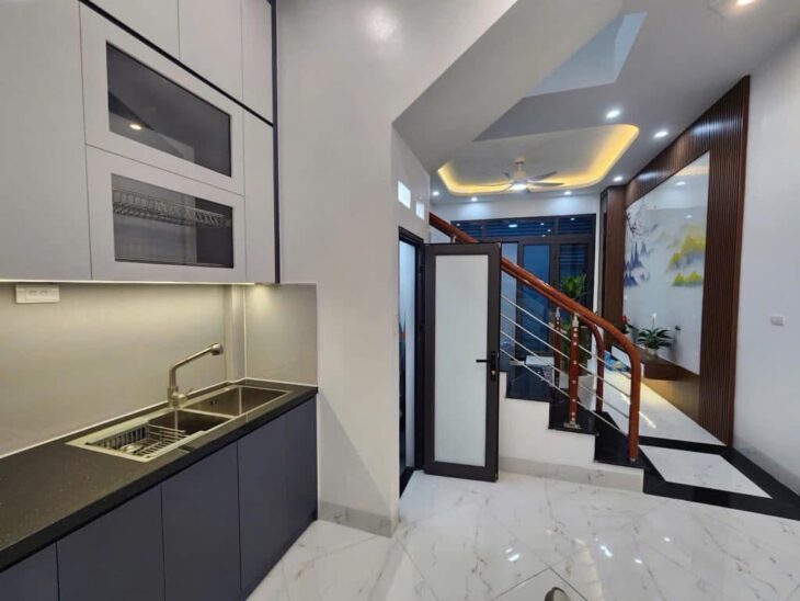 Bán hạ giá nhà mới 4 tầng x 4 ngủ, full nội thất – Phố Kim Giang Thanh Xuân