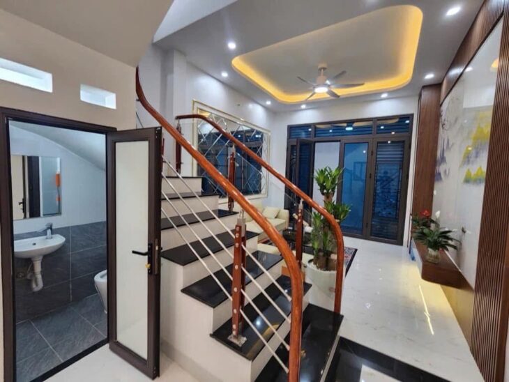 Bán hạ giá nhà mới 4 tầng x 4 ngủ, full nội thất – Phố Kim Giang Thanh Xuân