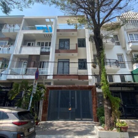 Cho thuê nhà phường An Phú quận 2, diện tích 5×20, có hầm và thang máy.