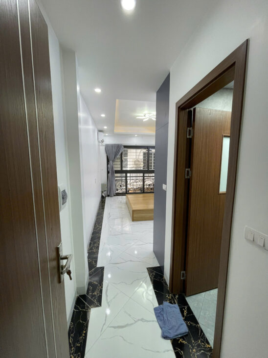 MINH KHAI-GỐC ĐỀ,Ô TÔ CON ĐỖ CỬA,THANG MÁY 6T, NGÕ THÔNG, KINH DOANH, Full ĐỒ NHỈNH 8 TỶ