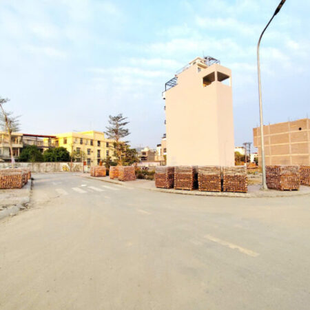 Bán đất Tái định cư Cây Đa, 70m, ngang 4.5, hướng Đông Bắc, Giá 69 tr/m, gần Văn Cao