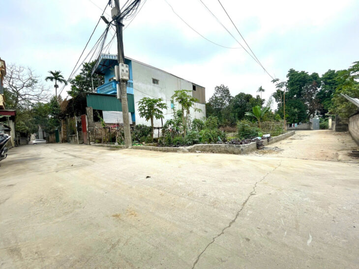 tiên trượng thị trấn xuân mai 72,1m giá 2,1x tỷ đường ô tô tải chỵ thông