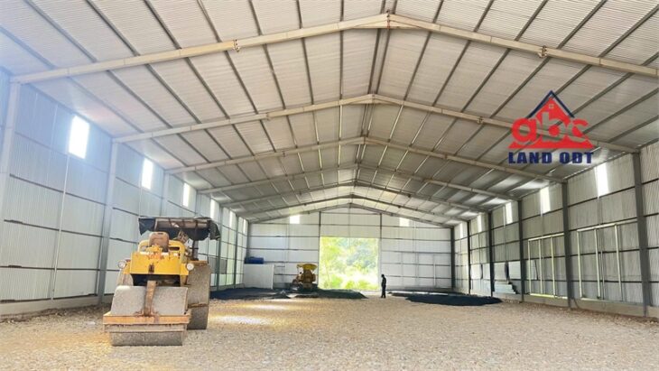 XT467 nhà xưởng , kho bãi thuận tiện di chuyển cont. kết cấu kiên cố thuê lâu dài