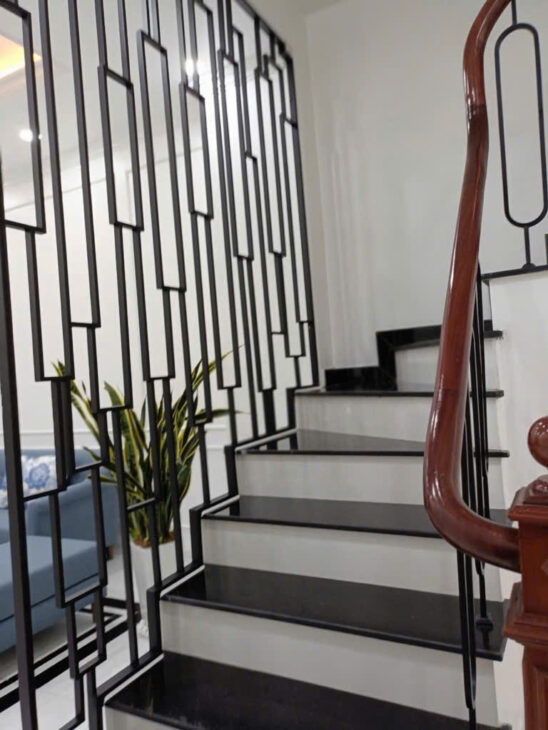 ???? BÁN NHÀ NGỌC LÂM P/lô 46m2 ,mt 3,5 ô tô tránh , kinh doanh đỉnh 12,9 tỷ