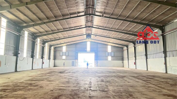 XT362 nhà xưởng sản xuất. dân cư đông sẵn xưởng, tiếp nhận SX kho bãi kho lưu hàng
