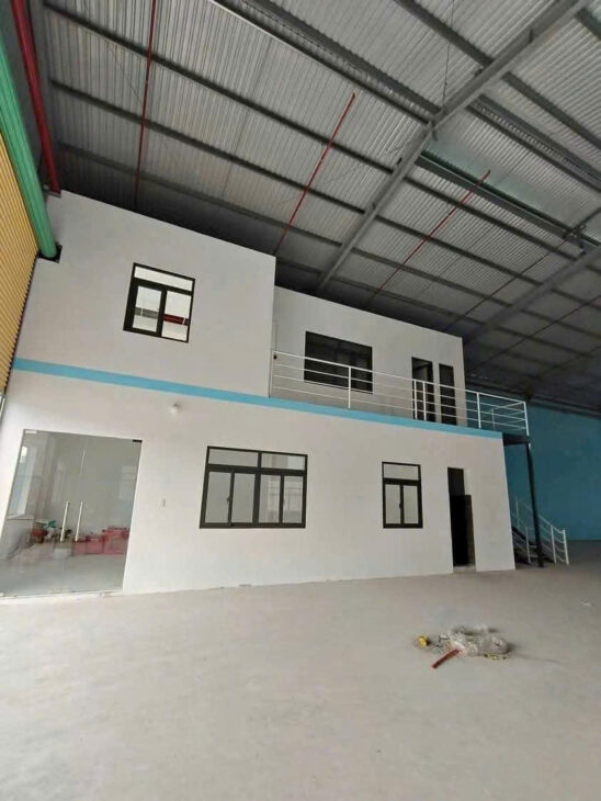 Cho Thuê Nhà Xưởng mới 100% Tân Uyên Bình Dương • Tổng DT Đất: 3.500m2 • DT Xưởng: 1.800m2. •