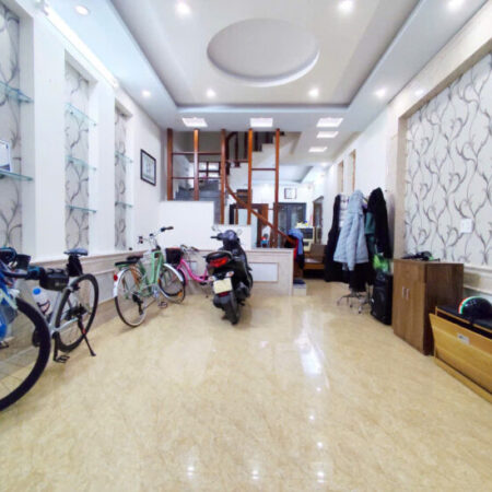 Bán nhà Miếu Hai Xã, 47m 4 tầng độc lập, Giá 3.35 tỉ gần CHợ Hàng Mới Bán nhà Miếu Hai Xã, 47m 4 tầng độc lập, Giá 3.35 tỉ gần CHợ Hàng Mới