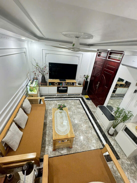 HIẾM NHÀ NGỌC THUỴ – LONG BIÊN – 63M x 3 TÀNG – GIÁ NHỈNH 6 TỶ VỊ TRÍ ĐẸP – CÁCH 15M RA MẶT PHỐ –