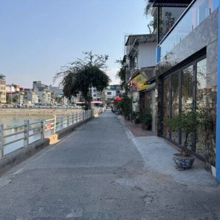 BÁN NHÀ NGỌC LÂM – LONG BIÊN – 33M2 x 5T – MT 5.6M – 7.5 TỶ – Ô TÔ DỪNG ĐỖ NGÀY ĐÊM