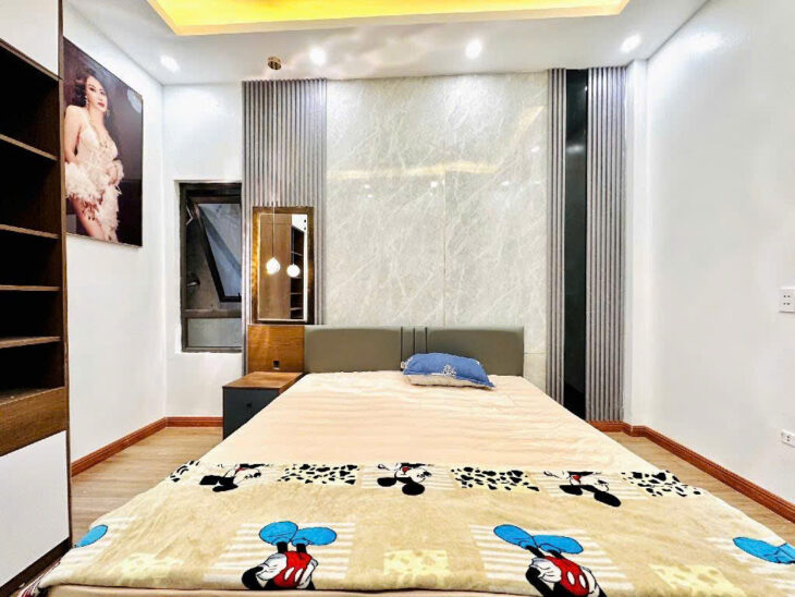 NHÀ PHỐ KIM NGƯU 29M2X4T 5.3 TỶ – OTO NGỦ TRONG NHÀ – THANG MÁY – KINH DOANH SANG