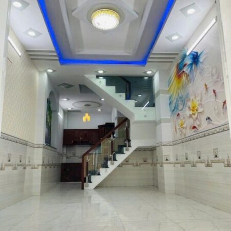 NHỈNH 3 TỶ – ĐẸP KHÔNG TỲ VẾT – QUẬN 12 – CHỢ HIÊP THÀNH CÁCH 100M KHU VỰC SẦM UẤT NHIỀU TIỆN ÍCH.