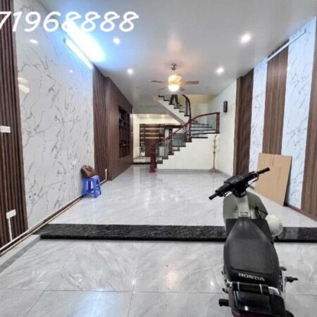 Siêu phẩm Quan Hoa gần phố. 72M chỉ có 12,9Tỷ