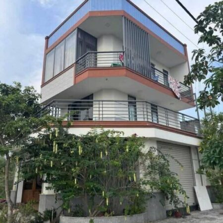 Hot Hot Hot ! Cần bán gấp nhà đẹp 65m², vị trí đắc địa gần Vinhomes chỉ với 2,7 tỷ!