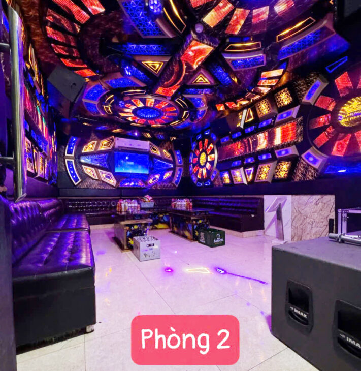 [Cần tiền Ăn tết] Bán Gấp 100m2 4T, Đang Kinh Doanh Karaoke tại Phù Chẩn, Từ Sơn, Bắc Ninh. Chỉ