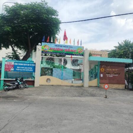 HẺM 2 XE TẢI TRÁNH NHAU , Ô TÔ ĐẬU TRƯỚC CỬA HOẶC NGỦ TRONG NHÀ. [P2Q8].SIÊU PHẨM DƯƠNG BÁ TRẠC.