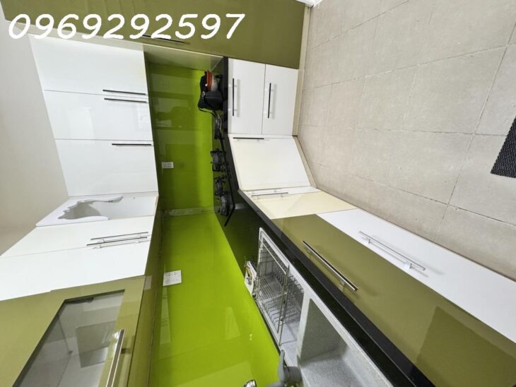 Nhà HXH CMT8 Quận 10 – 35m² – 2 Tầng – Sổ Vuông Đẹp – Gần Mặt Tiền – Chỉ Nhỉnh 6 Tỷ – LH Ngay!