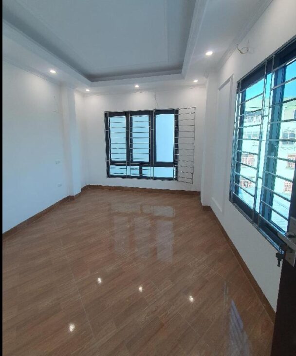 KIM GIANG: NHÀ MỚI – NGÕ NÔNG – Ô TÔ GẦN PHỐ