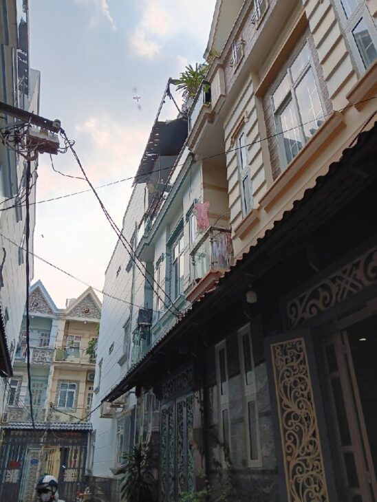 Bán nhà P4 Quận 8- 50m2- 3 tầng 4 Phòng – Hẻm 5m – LH Quyền 0399833339 – nhỉnh 5 tỷ