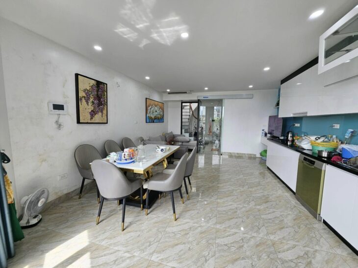 BÁN GẤP NHÀ PHÂN LÔ TÔ VĨNH DIỆN THANH XUÂN, GẦN OTO TRÁNH, DT 65M2 Ô CHỜ TM, 13.X TỶ