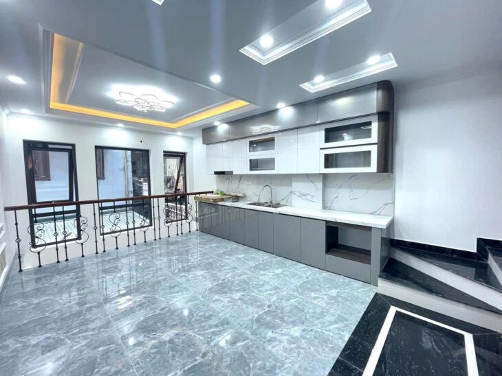 TÂY SƠN – ĐỐNG ĐA- DT 40M2 X6T – MT4M – 11.3TỶ- NGÕ NÔNG -6 TẦNG THANG MÁY NHẬP KHẨU