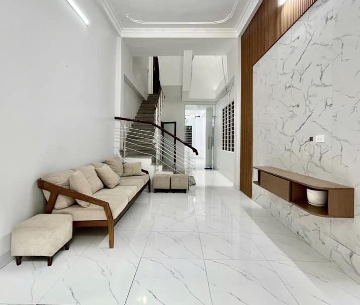 BÁN NHÀ DÂN XÂY CHẮC CHẮN TRUNG TÂM HÀ ĐÔNG DT 50M2, NGÕ THÔNG THOÁNG, 3 BƯỚC RA ĐƯỜNG LỚN