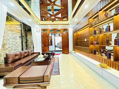 CỰC HIẾM, GẦN Ô TÔ, PHAN KẾ BÍNH – BA ĐÌNH: 40M, 5T, MT: 5M, CHỈ 8.5 TỶ