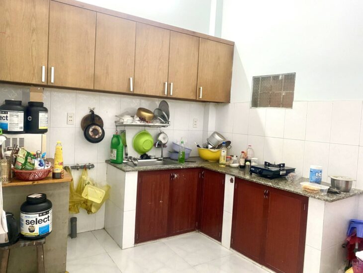 BÁN NHÀ TRƯƠNG THỊ HOA – NGAY SIÊU THỊ METRO – XE HƠI TỚI NHÀ – HẺM THÔNG TỨ TUNG – 4.7X12 – GIÁ