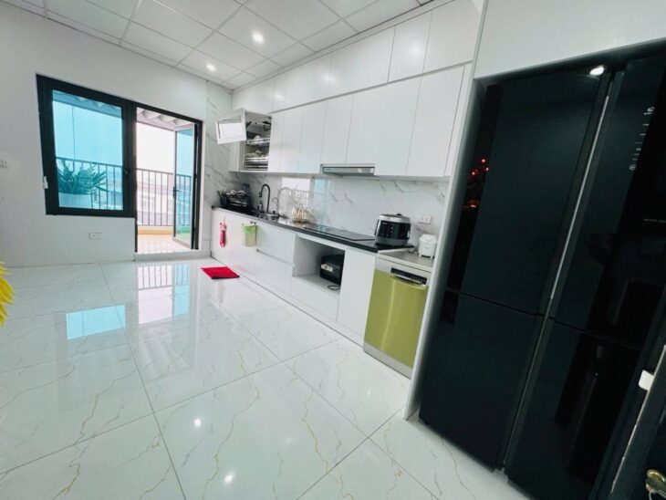 Mặt phố Tây Hồ – Kinh doanh đỉnh cao – 6 tầng thang máy – 60m chỉ 21 tỷ