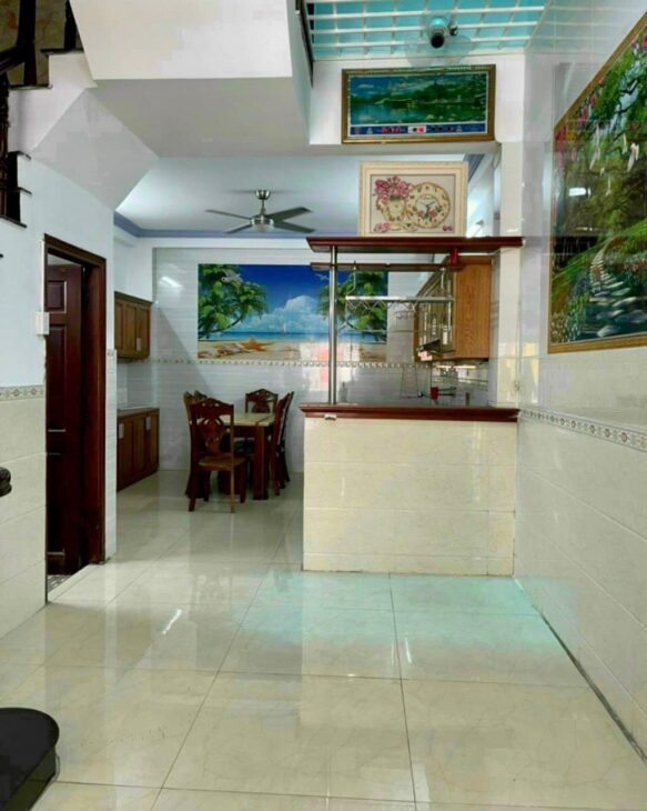 Nhà Quang Trung, P8_4,2x17m_3 Lầu ,4 PN_ Đường 10m
