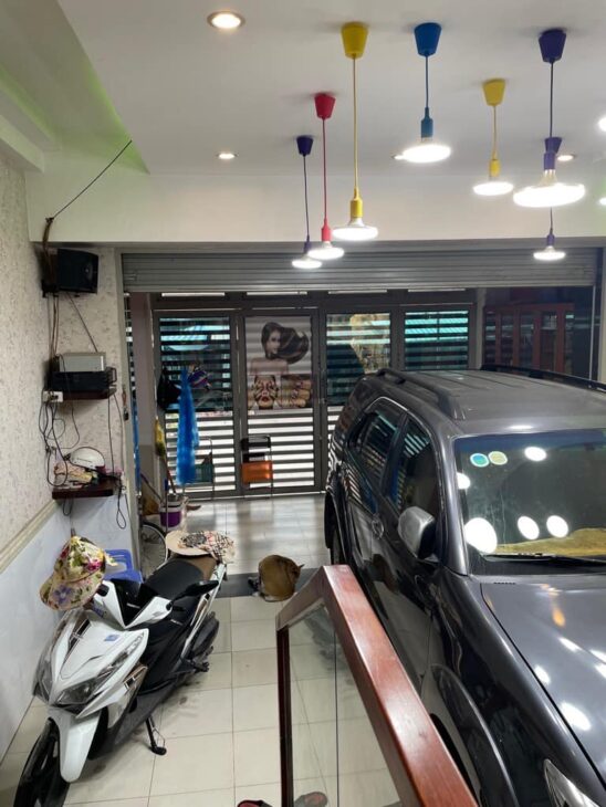 Nhà mặt tiền Kinh doanh Khu dân cư Savimex, ngay chợ Phú Thuận, ôtô đậu trong nhà, 100M2, Ngang 5M,