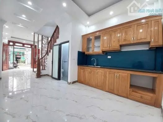 LÔ GÓC, Ô TÔ VÀO NHÀ, ĐỖ CỬA, NHÀ ĐẸP, PHỐ XỐM – HÀ ĐÔNG: 40M, 4T, MT:4M, GIÁ 6.8 TỶ