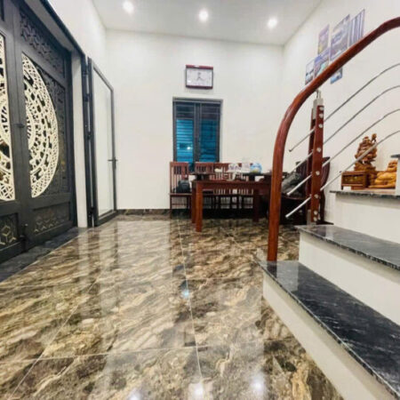 Liễu Giai Ba Đình – ô tô đỗ cửa – 48m* 5 tầng chỉ 10 tỷ Liễu Giai Ba Đình – ô tô đỗ cửa – 48m* 5 tầng chỉ 10 tỷ