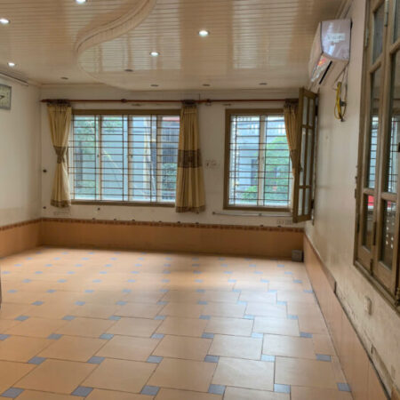 BÁN GẤP NHÀ PHẠM VĂN ĐỒNG, ô tô tránh, lô góc, 73m2, 4 tầng, MT 5m, 23 tỷ