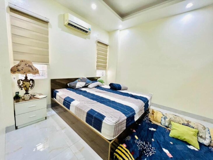 BÁN NHÀ ĐỊNH CÔNG THƯỢNG, HOÀNG MAI, LÔ GÓC Ô TÔ VÀO NHÀ, 42M2, 13.6 TỶ(CTL)